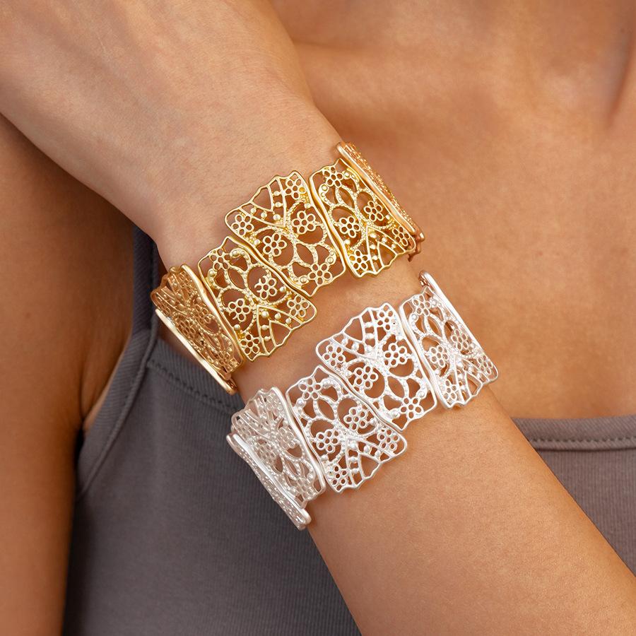 Matte metal hollow flower geometric splicing bracelet personality fashion temperament jewelry