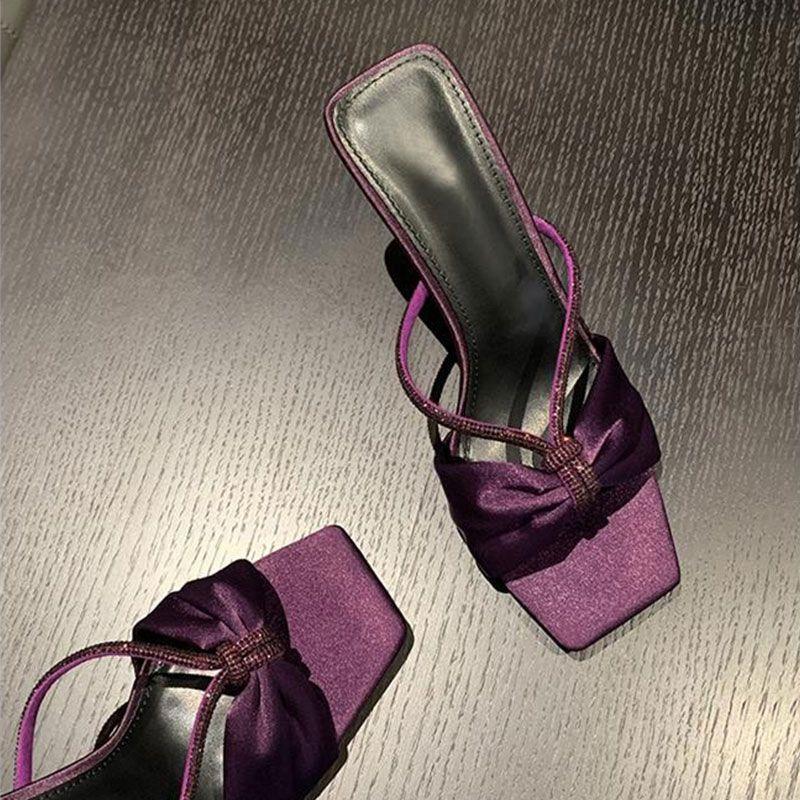 Damenschuhe in Übergröße breite fette Füße Sommer französische Sandalen 2025 neue High Heels Damen Sandalen für draußen quadratische Zehen Pantoletten