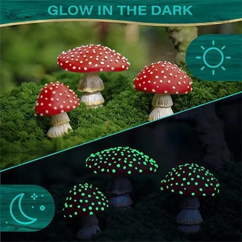 3Pcs/Set Mini Mushroom Glow In The Dark DIY Landscape Decoration Ornament Craft Durable Garden Mushroom Figurines Resin