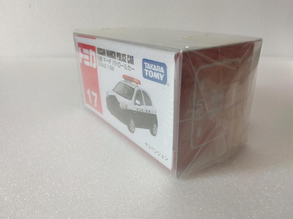 Tomica č. 17 Nissan March Policejní auto 158 měřítko