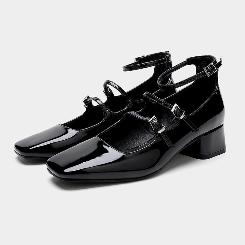 

Ранняя весна квадратная головка неглубокий носок толстый каблук универсальные одинарные туфли женские лакированные кожаные однословные пряжки с ретро-туфли Мэри Джейн 35 чёрный