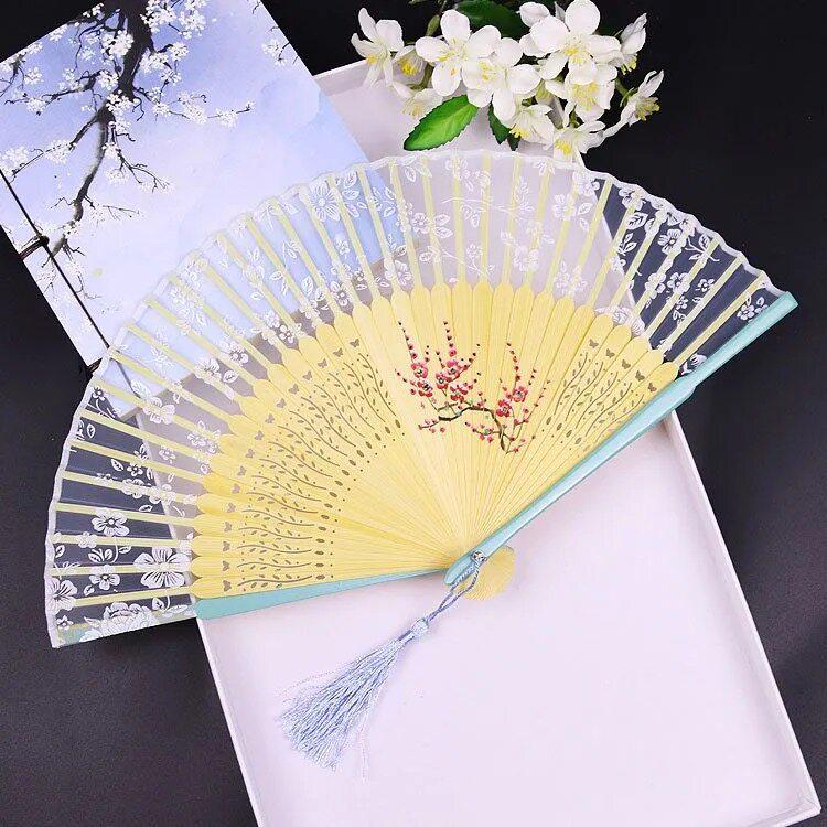 Er Qing Ancient Chinese Hanfu Dance Fan: Portable Silk Fan for Women