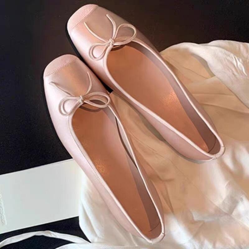 

Fashion Spring new French shallow mouth flat princess shoes with soft sole retro square toe simple comfortable versatile women s shoes 35 розовый