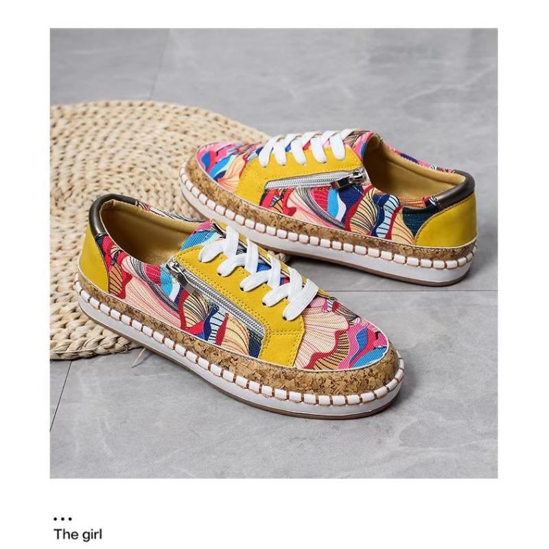 Large Size Flat-soled Single Shoes Women's Printing New Parrot Light Mouth Casual Color Matching Lace-up Board Shoes