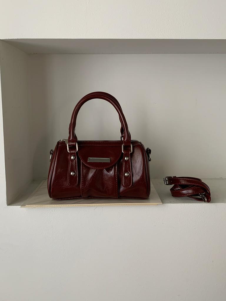 Sweet and Cool Compact Handbag - High-Quality Commuter Crossbody Bag with Superior Feel