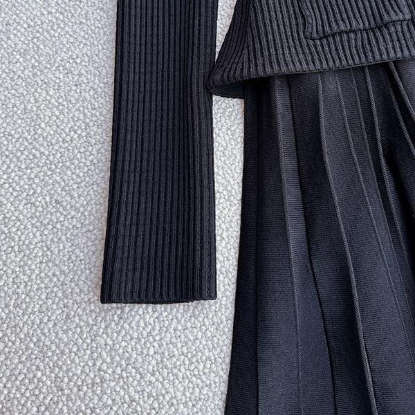 2026 Spring Women's Classic Black Knit Dress with Contrast Collar