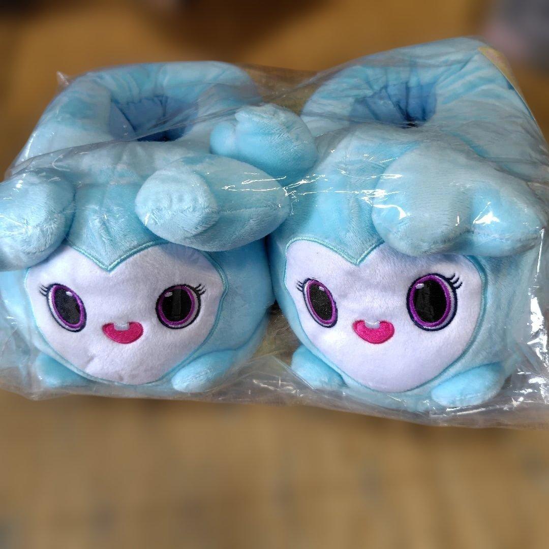 

[USED] TWICE LOVELYS Nayeon Slippers GIGO