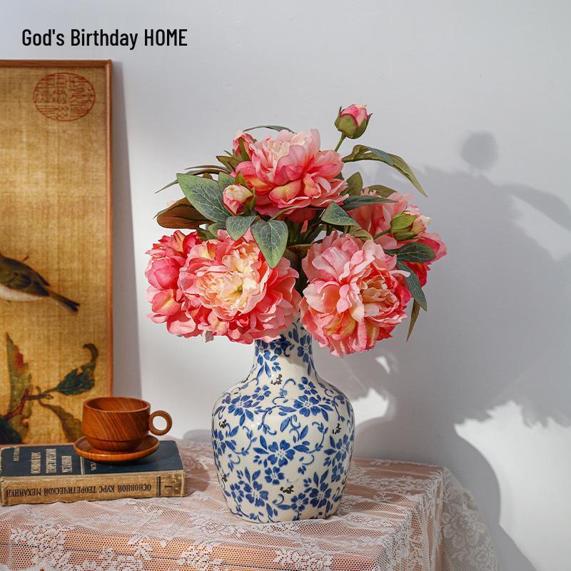 Chinese Blue and White Porcelain Ceramic Vase for Home Decor