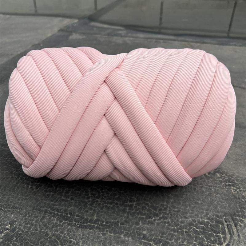 500g Summer Cool Touch Chenille Yarn Chunky Yarn for DIY Handmade Beach Bags, Lightweight Blankets Cat Beds, Breathable Plush Thread