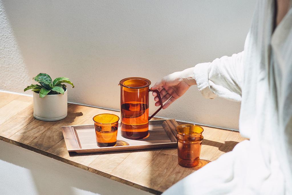 Skleněná džbán KINTO LITÝ JANTAR Vhodné do mikrovlnné trouby a myčky na nádobí 21464 1,2L tepelně odolný