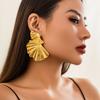 Niche Style Metal Fan-Shaped Female Catwalk Show Model Ear Studs