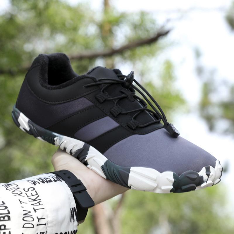 Winter new five-finger warm velvet cotton shoes outdoor sports running light cycling shoes couple shoes