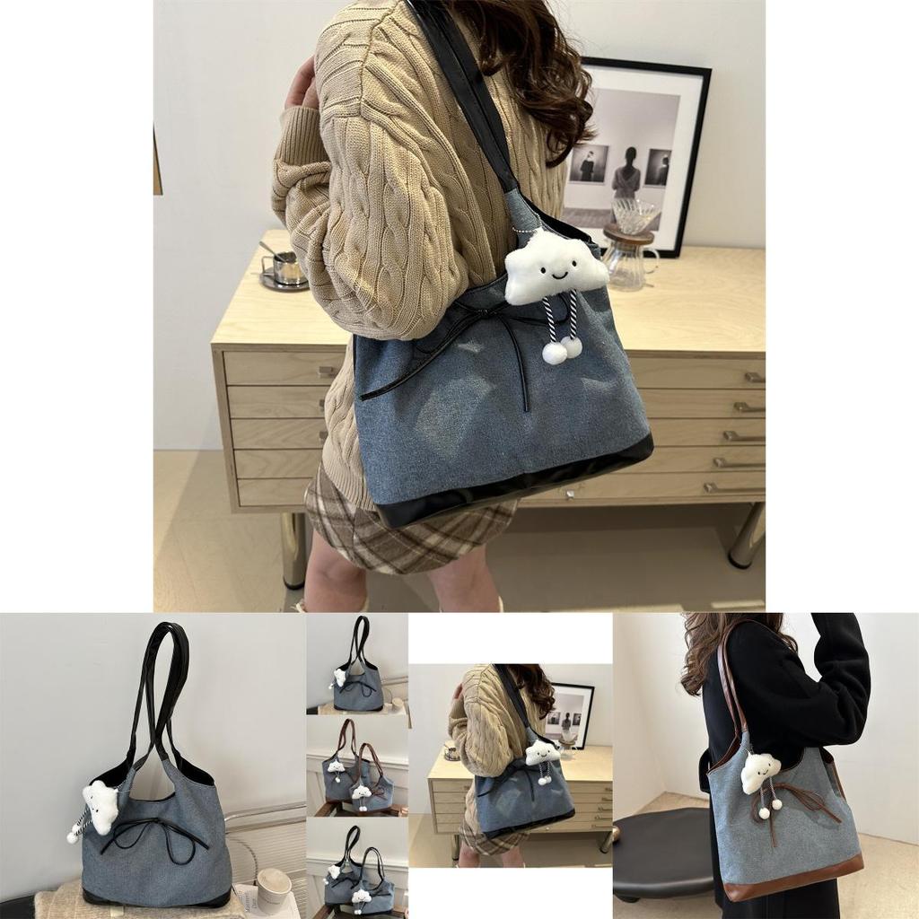 Fashionable Pu Large Capacity Tote Bag For Women With Stylish Street Casual Look