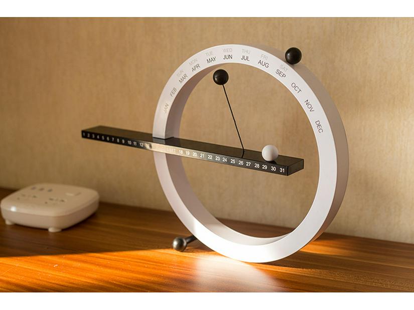 Magnetic Ball Wall Calendar: Creative Home Décor for Living Rooms & Bedrooms