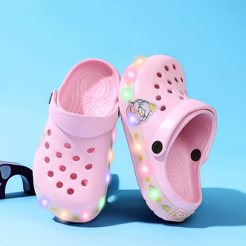 Summer Children Hole Sandals LED Lighted Flashing Light Shoes Boys Girls Beach Sandals Kids Garden Shoes Non-slip Sneakers New