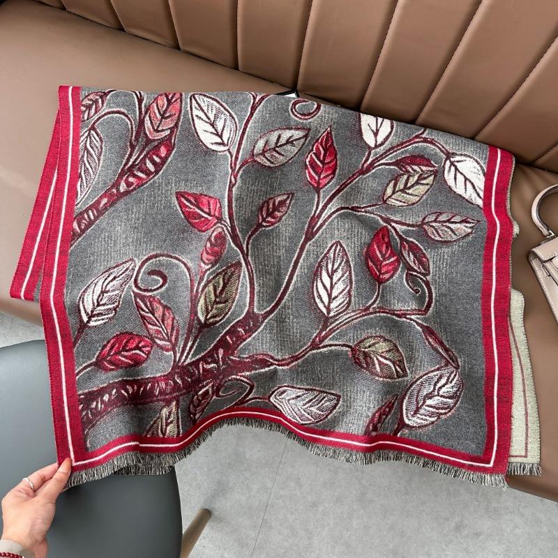 Autumn and Winter Retro Leaf Mother Scarf Imitation Cashmere Jacquard Four Shuttle Scarf Women's Warm Thickened Scarf Shawl