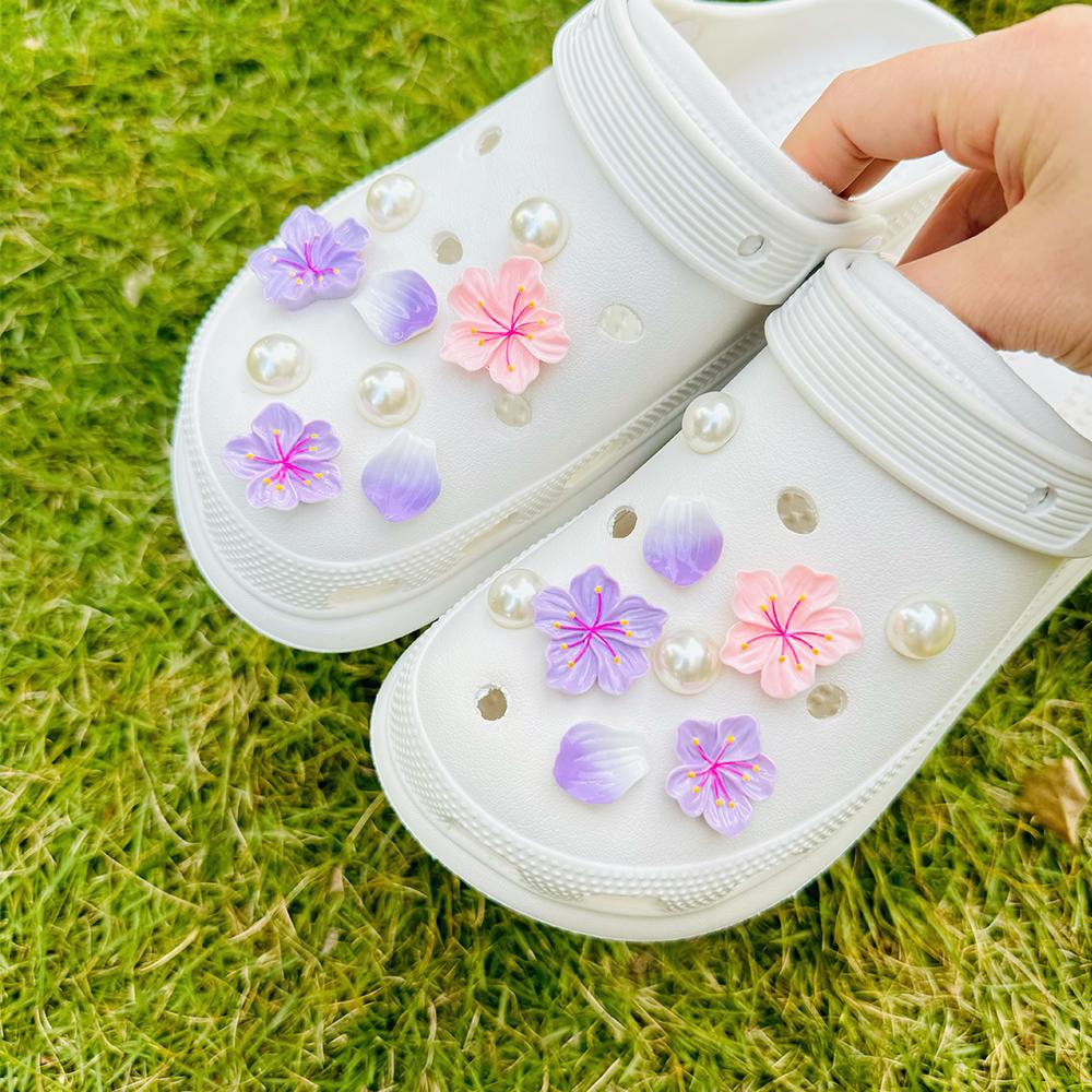 18PCS Fashion Shoe Charms Set Summer Cherry Blossom Pearl Shoe Decorations Buckle for Clogs Sandals DIY Accessories