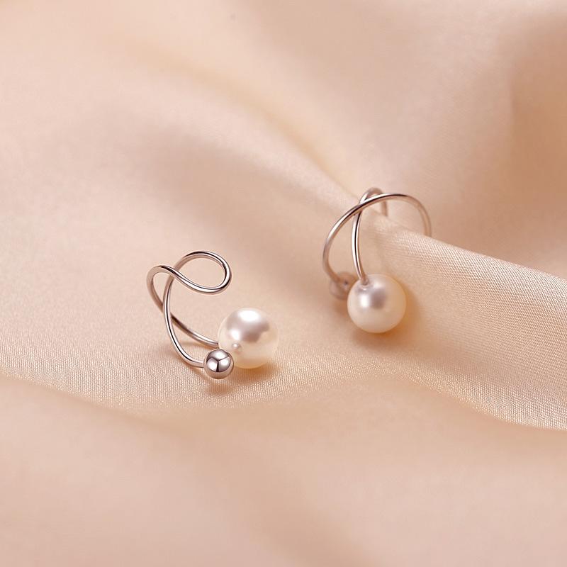 Korean Fashion Small Pearl Clip Earrings For Women Girls Vintage Golden Geometry Ear Cuff Clip Without Pierced Ear Cuff Jewelry