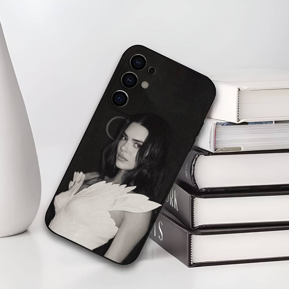 K-Kendall Jenner The Supermodel Phone Case For Samsung S25,S24,S21,S22,S23,S30,Ultra,S20,Plus,Soft Silicone Black Cover