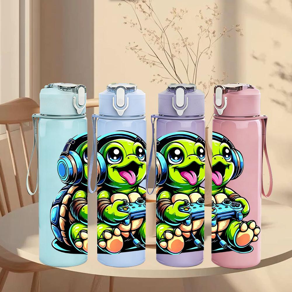 1PZ Tartaruga Giocosa Figura Cartone Animato 750ml Bottiglia d'Acqua in Plastica Colorata Tappo Ermetico con Cannuccia a Flip Per Sport Ufficio Uso Domestico