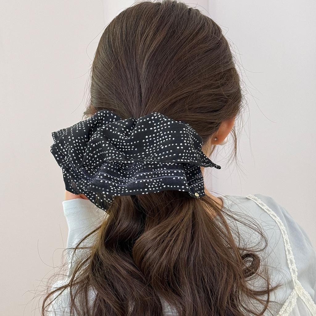 retro black white polka dot large small intestine circle Korean girl with abundant fluffy and elastic hair tie and circle new in