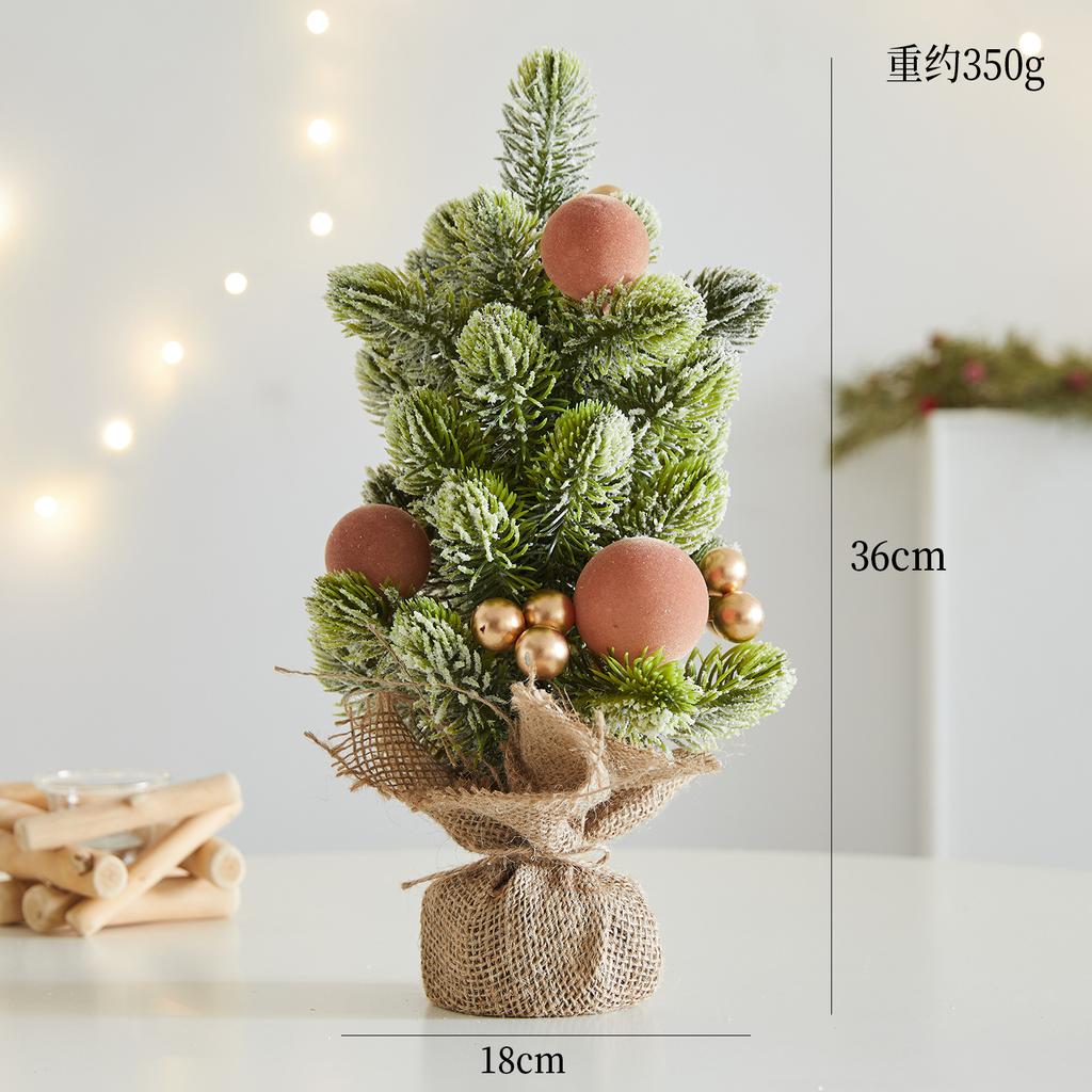 New Christmas decoration scene atmosphere arrangement small desktop Christmas tree flocking ball cafe table ornament