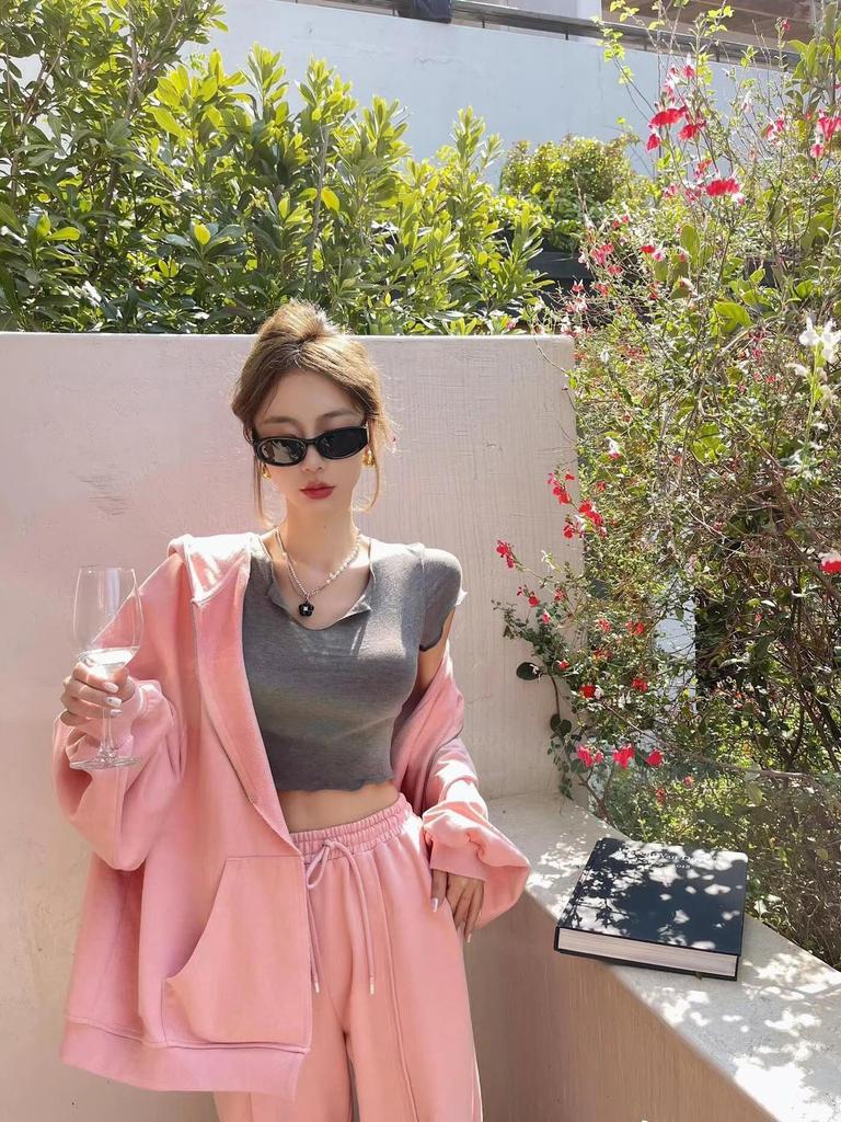Gafas de sol Miu Miu SMU11W Ojo de Gato - Estilo Zhao Lusi, Protección UV de Alta Gama