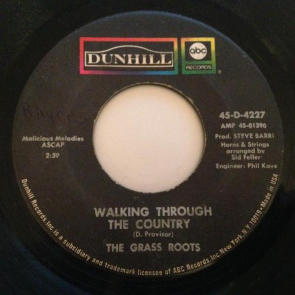 

7inch Record GRASS ROOTS - Walking Through The Country / Truck 45D4227 DUNHILL, ABC 1970 US Rock Used