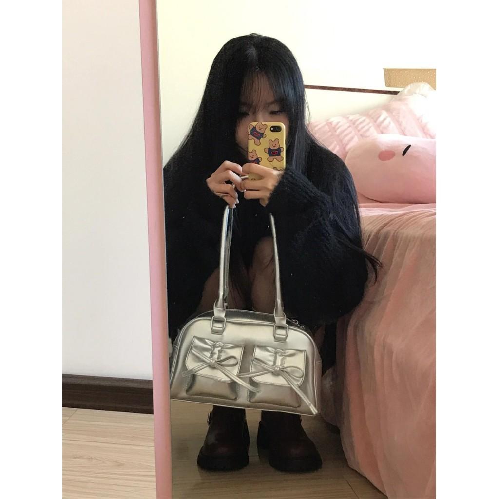 IELGY Niche Silver Bowknot Underarm Bag High-End Feeling Out Street Portable Pillow Bag Fashion Commuter