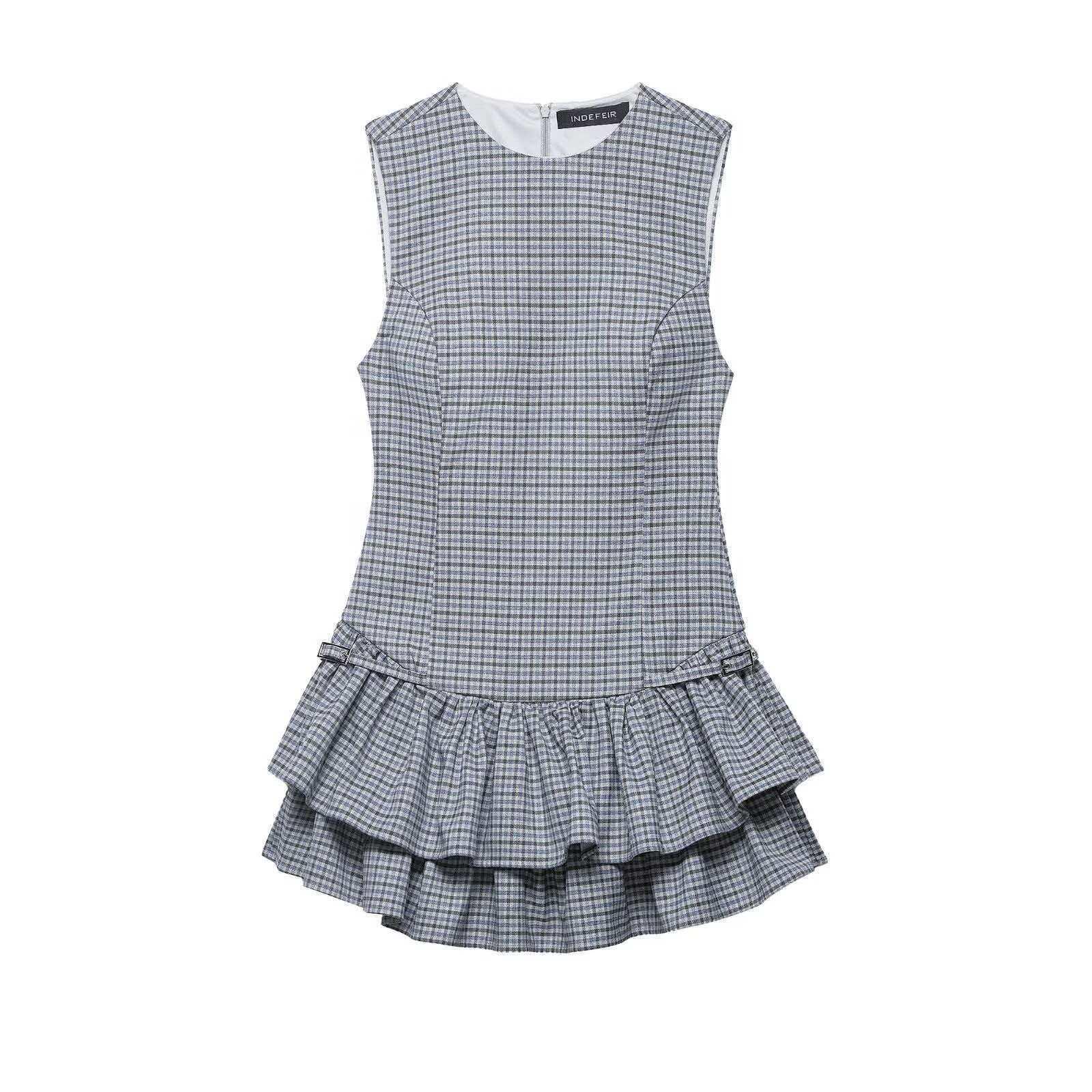Европейское женское летнее клетчатое многослойное платье без рукавов M