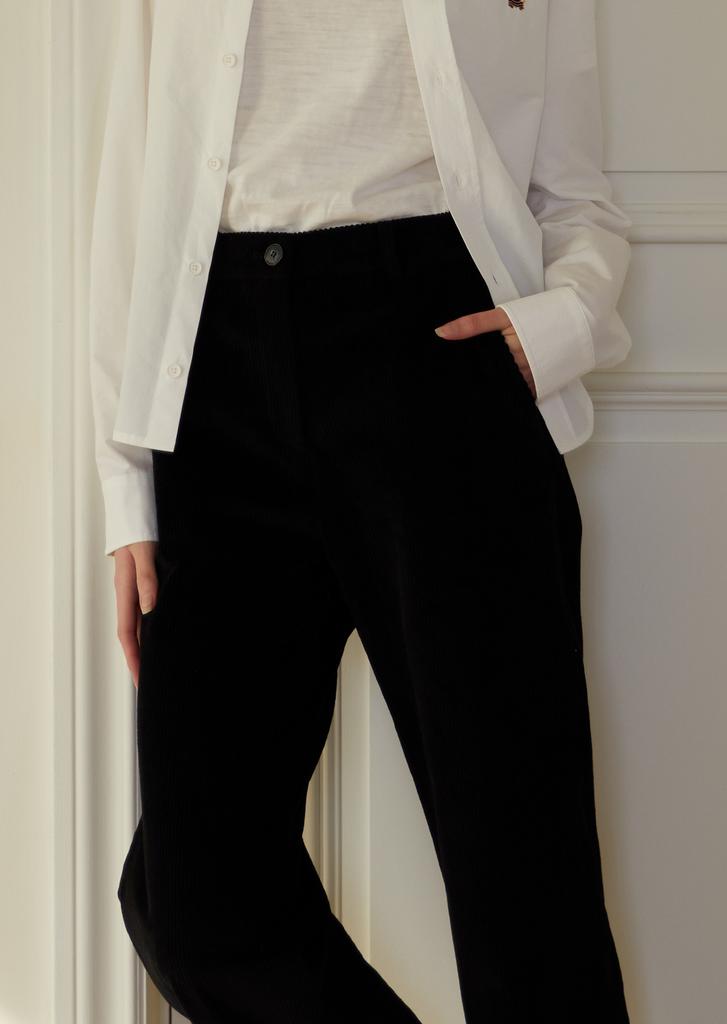 JUNECI Straight Retro Corduroy Pants (Black)