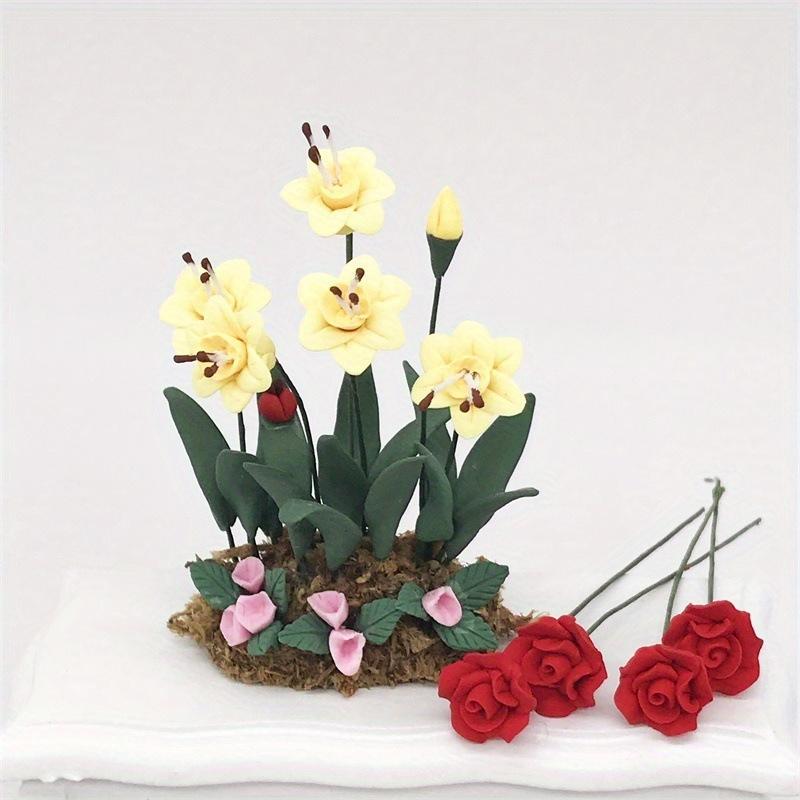 1pcs 1:12Resin Yellow Painting Crafts Miniature Scene Ornaments Pocket Furniture Arrangement Garden Scene Flowers and Greenery Potted Plants