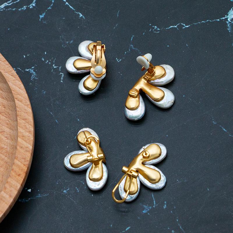 Light Luxury Baroque Pearl and Floral Stud Earrings