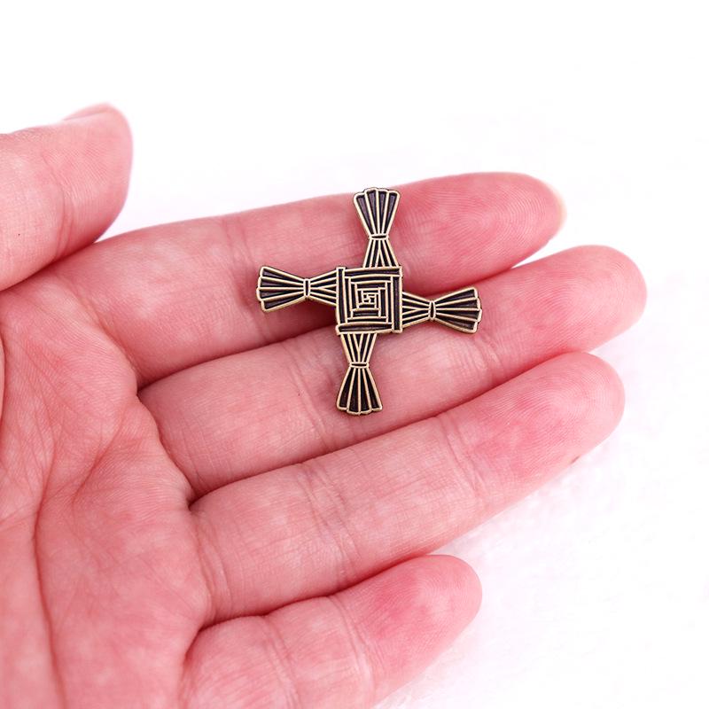 Vintage St. Brigid's Cross Brooch Badge