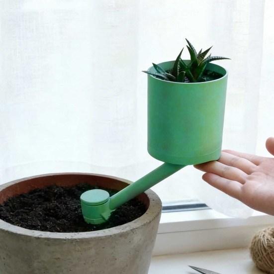 3D-Printed Rotating Twist Planter Vertical Independent Planting Area Space Saving Plant Pot with Drainage Add Extra Plant Space for Indoor Plants