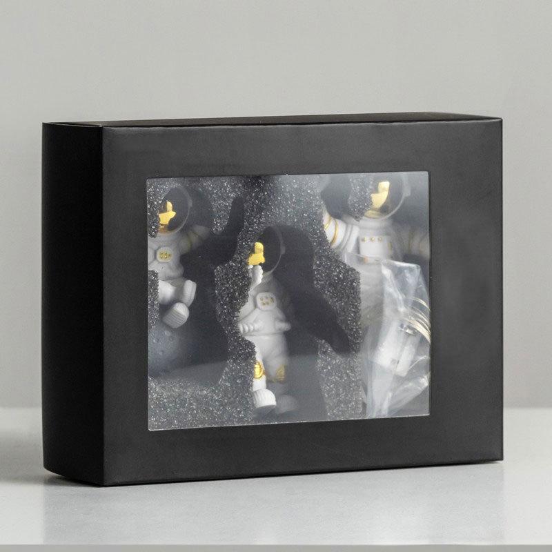 Astronauten-Figur-Ornament für Wohnzimmer oder Kinderzimmer - Weihnachtsgeschenk-Deko Weltraumfahrer