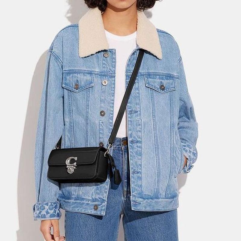 Coach Studio 20 Solid Color Detachable Shoulder Strap with Push Button Flip Closure, Cow Leather, Hand-held Crossbody Shoulder Bag, Women's Black