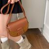 Neue Retro-Satteltaschen Modische Wildleder-Umhängetaschen Einfache und vielseitige Crossbody-Taschen Kompakte Freizeit-Taschen im koreanischen Stil