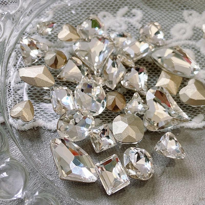 10 Stück Weiß Durch Nagel Punkt Diamant Accessoires Herzform Wassertropfen Steine Für DIY Nageldekoration