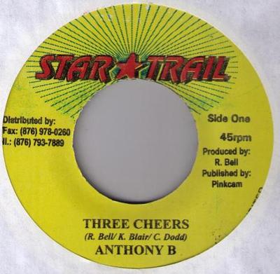 7-дюймова платівка ANTHONY B - Тричі Ура ЖОДНИЙ Star Trail 2002 Ямайка Реггі, Ска та Даб Вживана