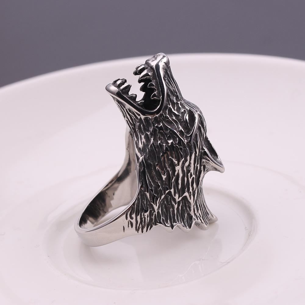 European and American Domineering Totem Wolf Head Ring Fashion Men's Ring Fashion