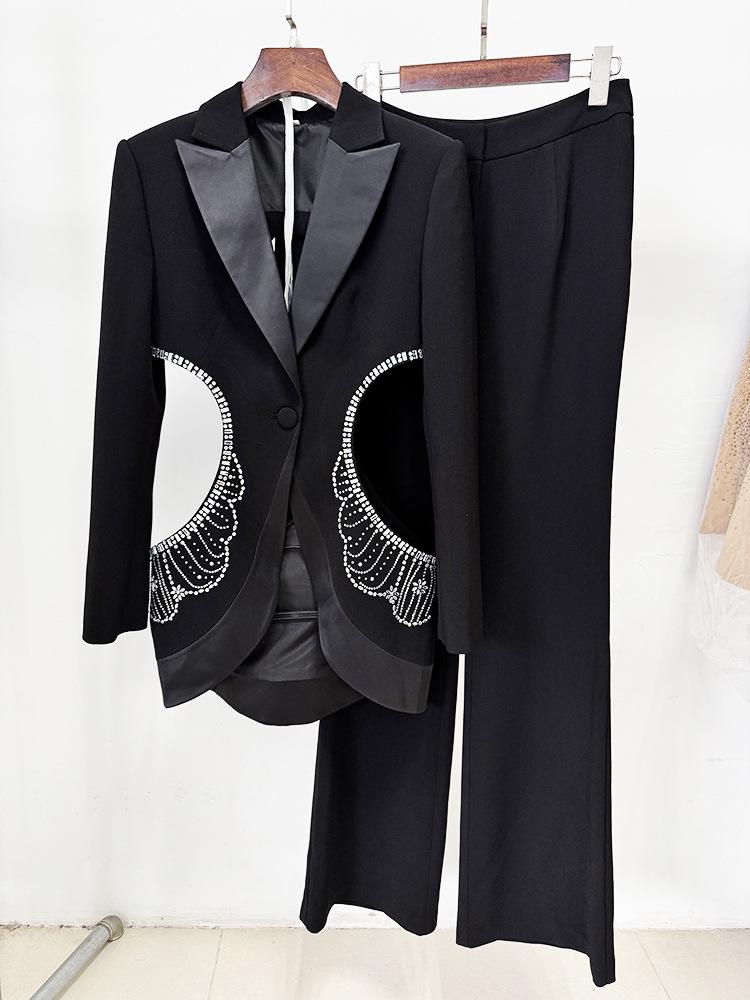 High Street Fashion 2026: Early Spring Hollow Out Hot Drilling Two-Piece Suit Set (Jacket & Trousers)