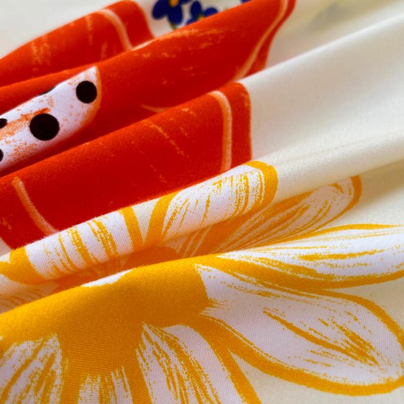 1Pc Sweet Red Flowers Duvet Cover Botanical Floral Pattern Comforter Cover Skin-friendly Comfortable Bedding Bedroom Decor