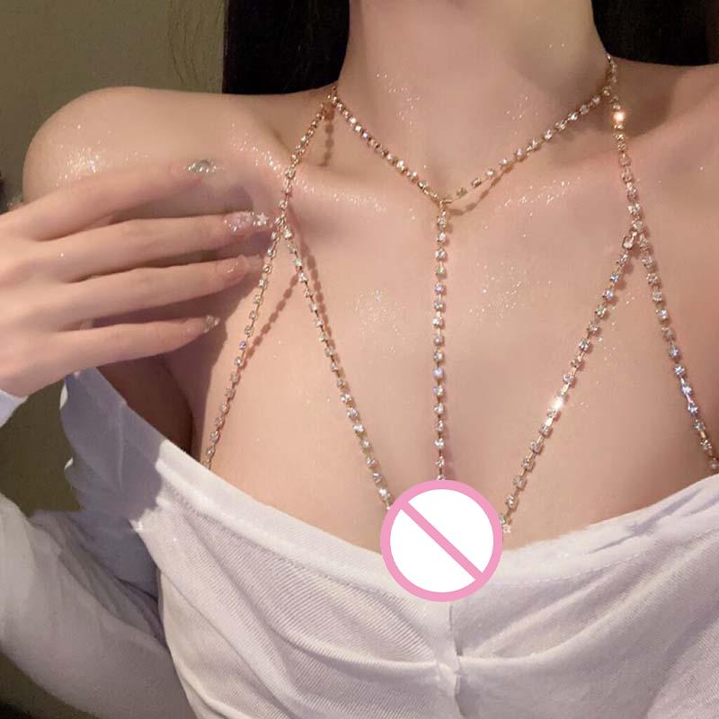 Glänzende Quaste Sexy Brustkette Damen Kreuz Hohl Körperkette Schmuck