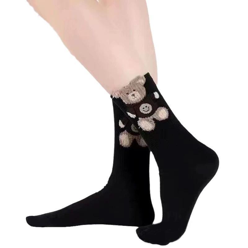 

1 Pair Women s Comfortable Cartoon Bear Thick Mid-Calf Socks EU 35-40 Five-Finger Winter Toe Socks Cotton Socks чорний