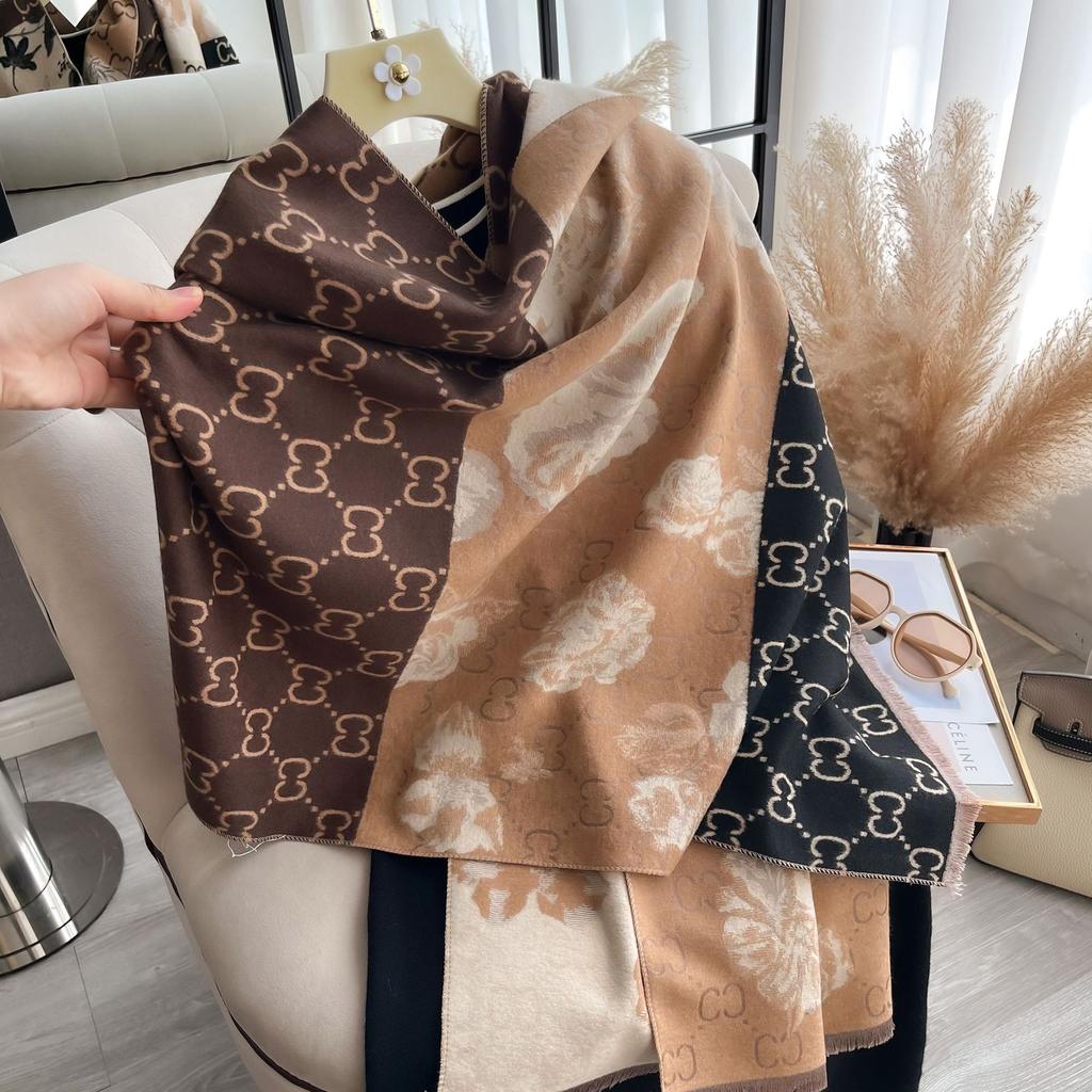Short Beard Tassel Korean Version Of The Letter Camellia Splicing Fashion Versatile Confident Women Imitation Cashmere Thickened Scarf