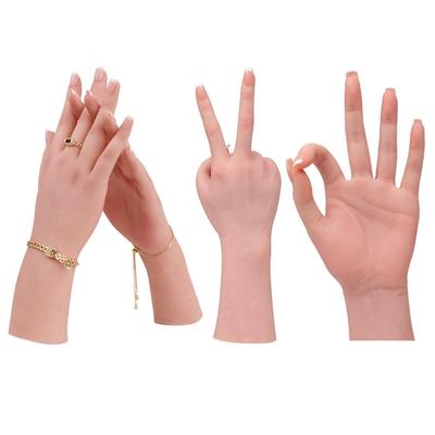 Manicura – Maniquíes para manicura y pedicura