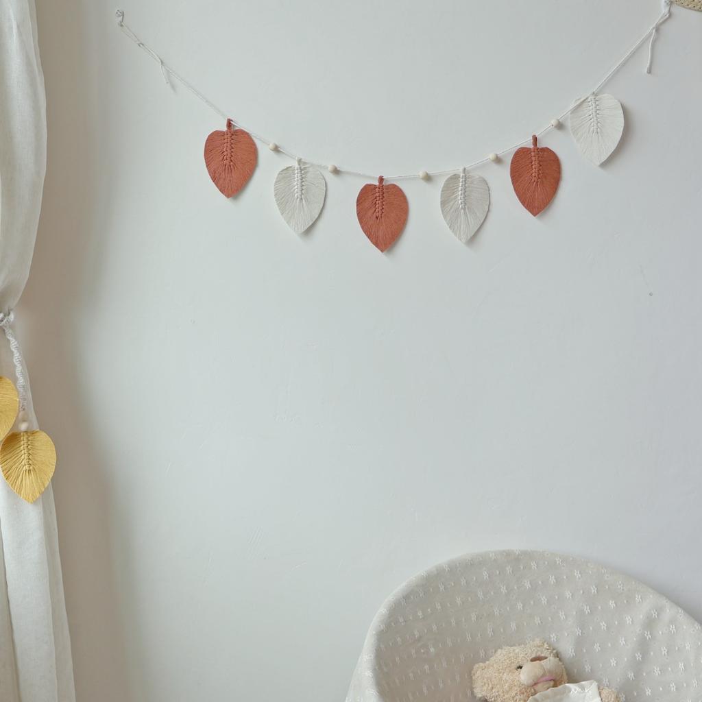 Wall Hanging Boho Handmade Cotton Rope Leaf Tapestry Macrame Wall Decor for Living Room Bedroom Minimalist Home Decoration 140cm