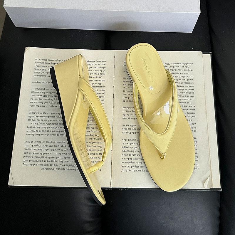 Fashion Round Toe Ladies Wedges Slippers Heeled Shoes Summer Beach Flip Flops Fashion Wedges Women Slippers Female Slides Sandals Pumps
