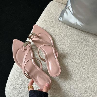 Dünner Absatz Metall Schnalle Überzug Zehen Hausschuhe Damen Oberbekleidung Design Sinn Nische Ein-Wort-Slipper spitze Zehen Sandalen